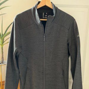 Arc'teryx A2B Vinton Jacket in Pilot Heather – Medium (Slim)